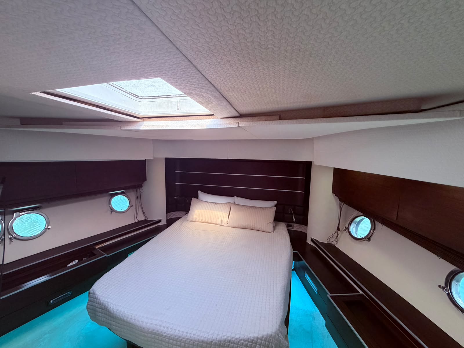 Azimut 86S