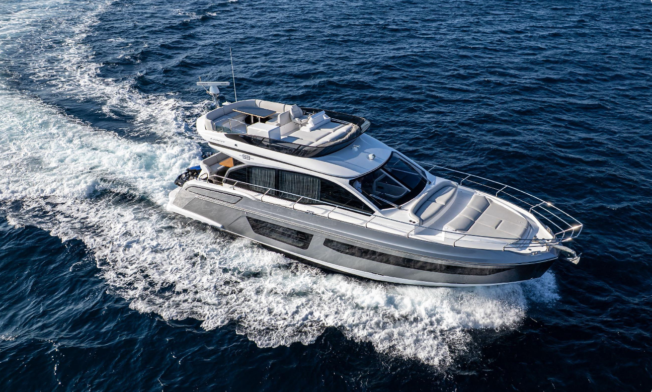 Azimut 53